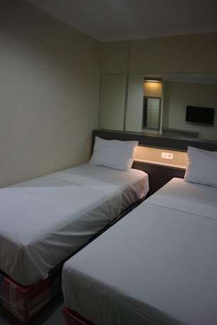 Imagen de la habitación del Hotel Ethan Cilincing Plaza. Foto 11