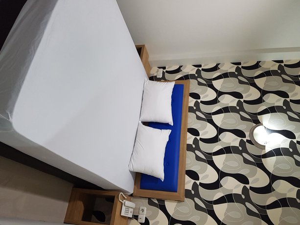 Imagen de la habitación del Hotel Ethan. Foto 8
