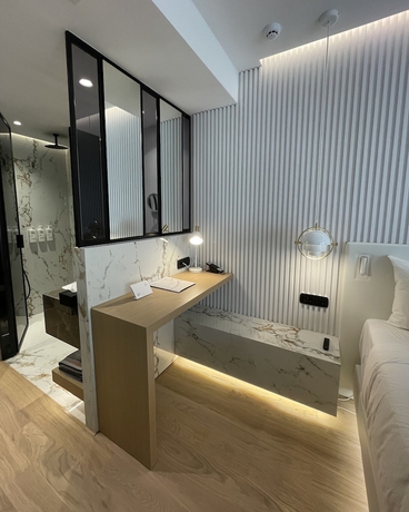 Imagen de la habitación del Hotel Ethereal White Resort. Foto 15