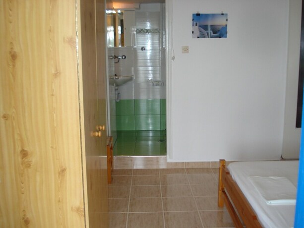 Imagen general del Hotel Ethra. Foto 16