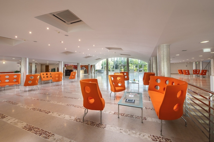 Imagen de los interiores del Hotel Ethra Reserve - Calanè 4*. Foto 14