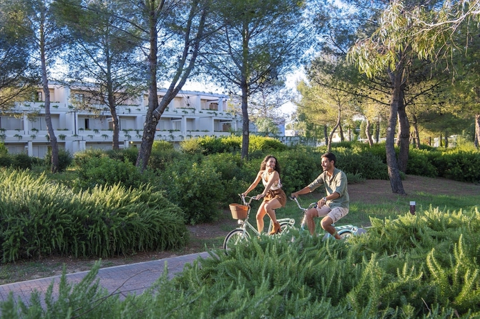 Imagen general del Hotel Ethra Reserve - Calanè 4*. Foto 2