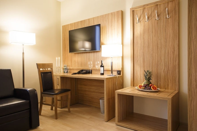 Imagen de la habitación del Hotel Etiuda. Foto 8