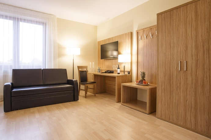 Imagen de la habitación del Hotel Etiuda. Foto 11