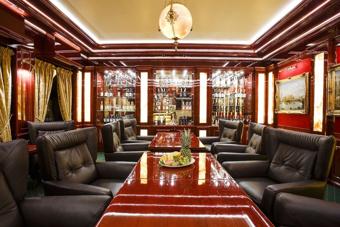 Imagen del bar/restaurante del Hotel Etiuda. Foto 6