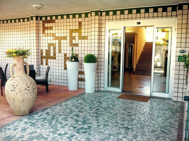 Imagen general del Hotel Etna, Riccione. Foto 3