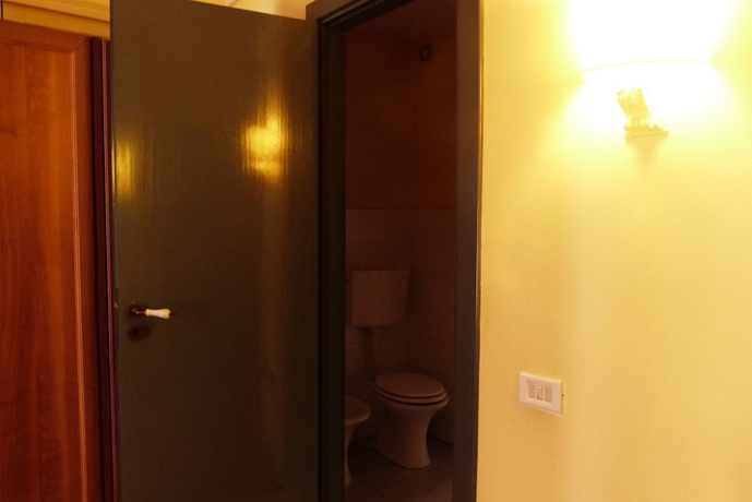 Imagen de la habitación del Hotel Etnea 316. Foto 4