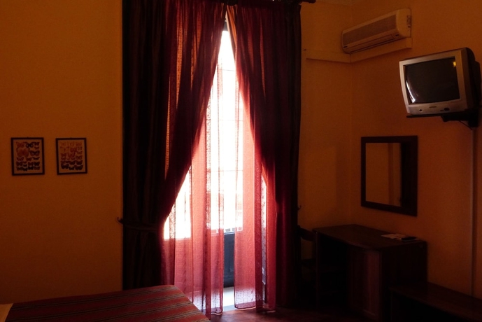 Imagen de la habitación del Hotel Etnea 316. Foto 8