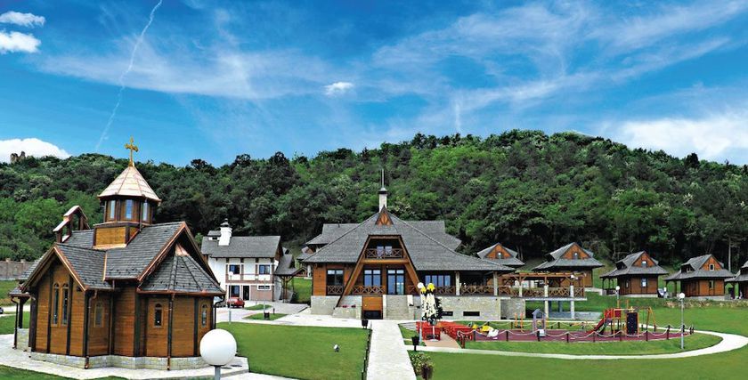 Imagen general del Hotel Etno apartmani Vrdnička kula. Foto 4