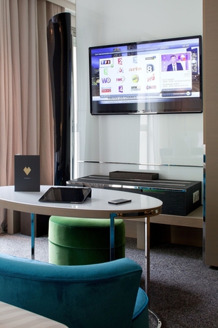 Imagen de los interiores del Hotel Etoile Maillot. Foto 7