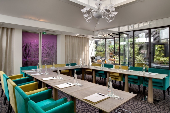 Imagen de los interiores del Hotel Etoile Maillot. Foto 9