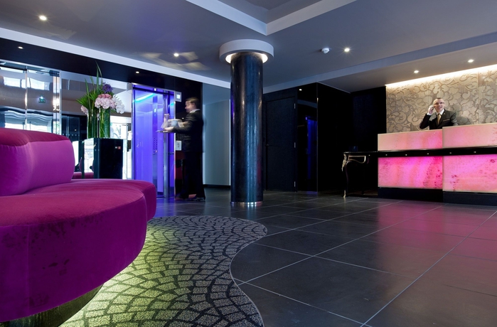 Imagen de los interiores del Hotel Etoile Maillot. Foto 11