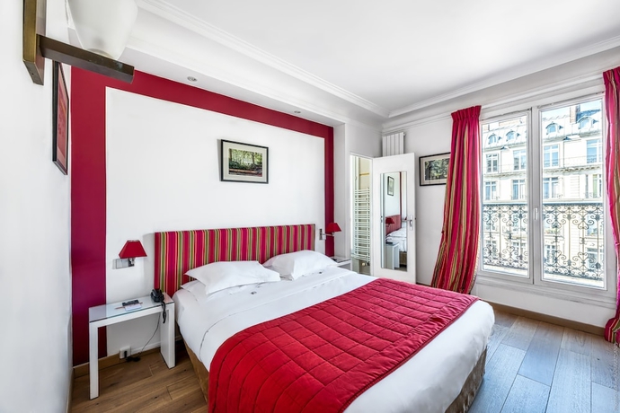 Imagen de la habitación del Hotel Etoile Park. Foto 3