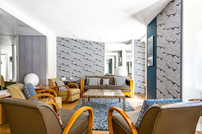 Imagen de los interiores del Hotel Etoile Park. Foto 19