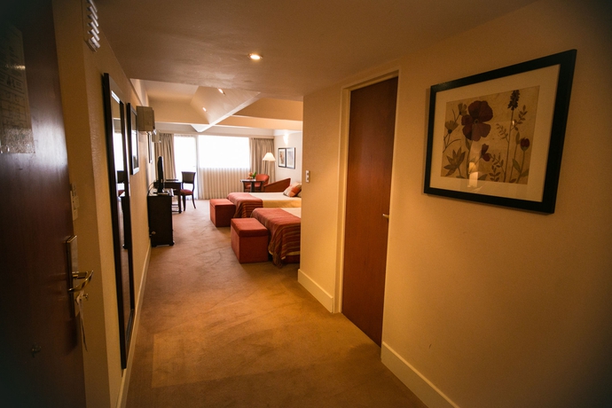 Imagen de la habitación del Hotel Etoile Recoleta. Foto 2