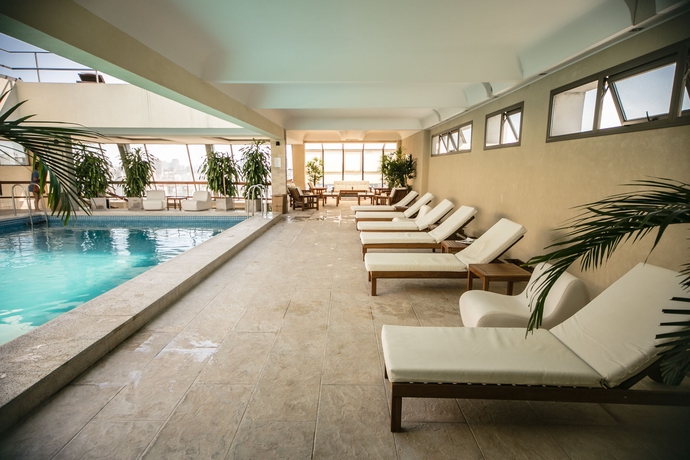 Imagen de la piscina del Hotel Etoile Recoleta. Foto 15