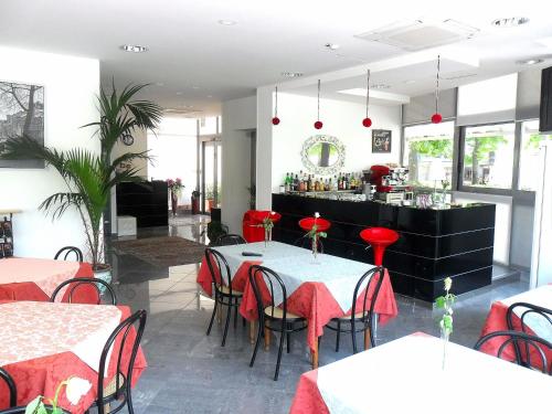 Imagen general del Hotel Etoile, Rimini. Foto 6