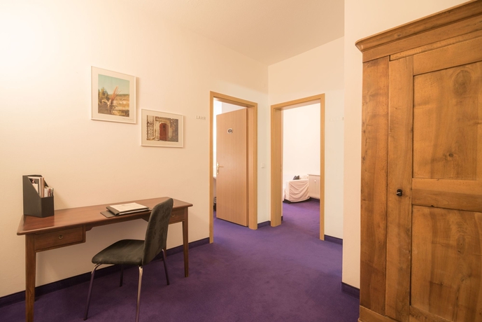 Imagen de la habitación del Hotel Etol. Foto 4