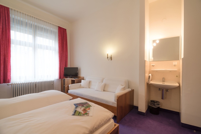 Imagen de la habitación del Hotel Etol. Foto 10