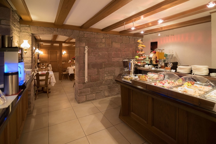 Imagen de los interiores del Hotel Etol. Foto 16