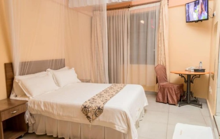Imagen de la habitación del Hotel Eton. Foto 8