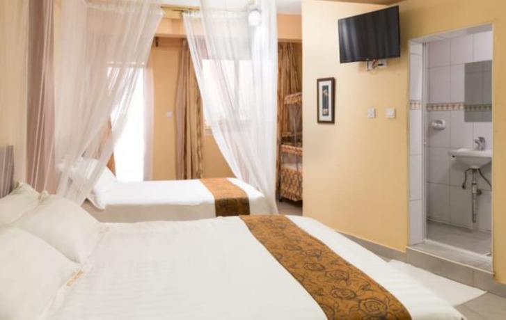 Imagen de la habitación del Hotel Eton. Foto 11