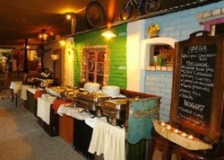 Imagen del bar/restaurante del Hotel Etosha Safari Camp. Foto 2