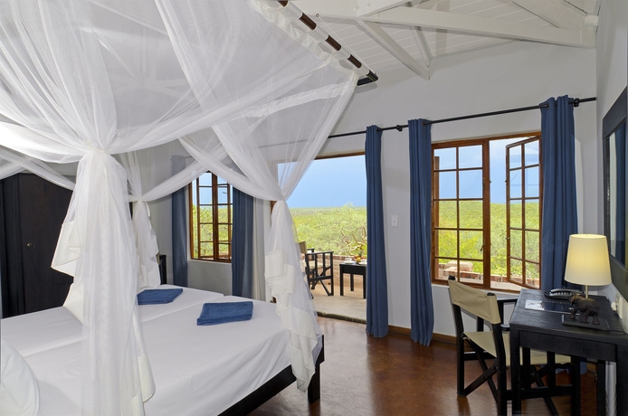 Imagen de la habitación del Hotel Etosha Safari Lodge. Foto 5
