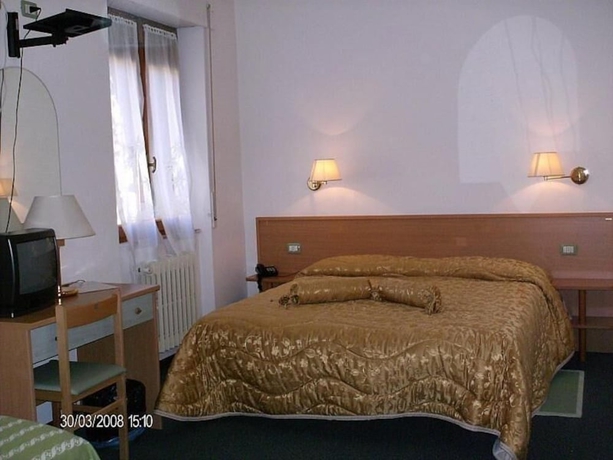 Imagen de la habitación del Hotel Etruria, Orvieto Scalo. Foto 3