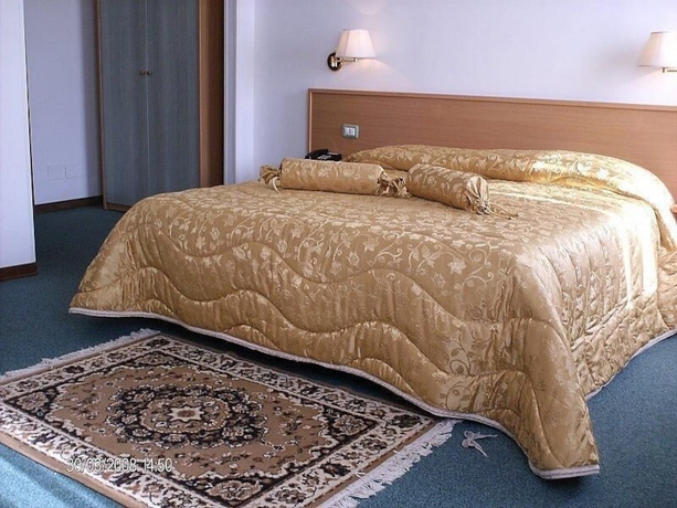 Imagen de la habitación del Hotel Etruria, Orvieto Scalo. Foto 7