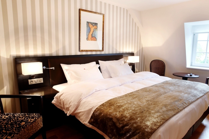 Imagen de la habitación del Hotel Ettenheim. Foto 9