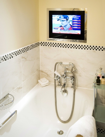 Imagen de la habitación del Hotel Ettington Park. Foto 2