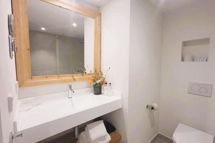 Imagen de la habitación del Hotel Eu Bahia Pollen&ccedil;a. Foto 7