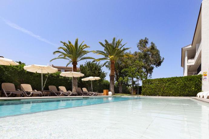 Imagen de la piscina del Hotel Eu Bahia Pollen&ccedil;a. Foto 19