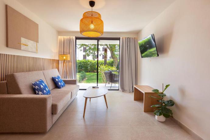 Imagen de la habitación del Hotel Eu Bahia Pollen&ccedil;a. Foto 9