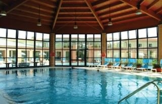 Imagen de la piscina del Hotel Eucalipti Terme. Foto 3