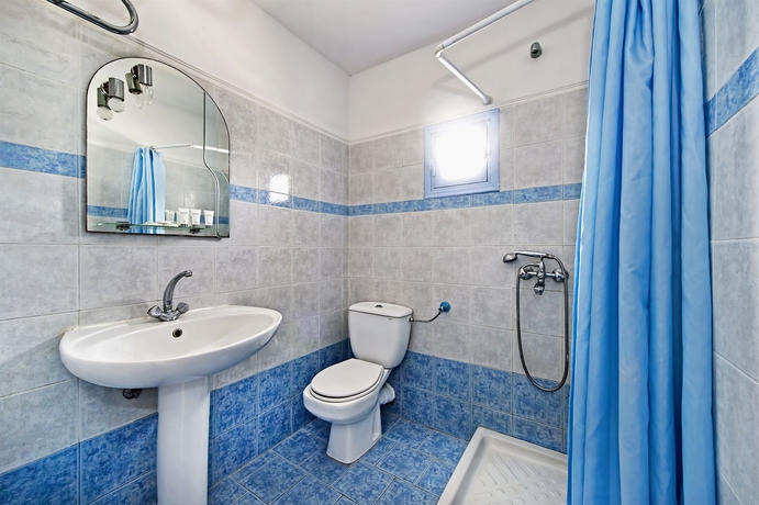 Imagen de la habitación del Hotel Eucalyptus. Foto 3