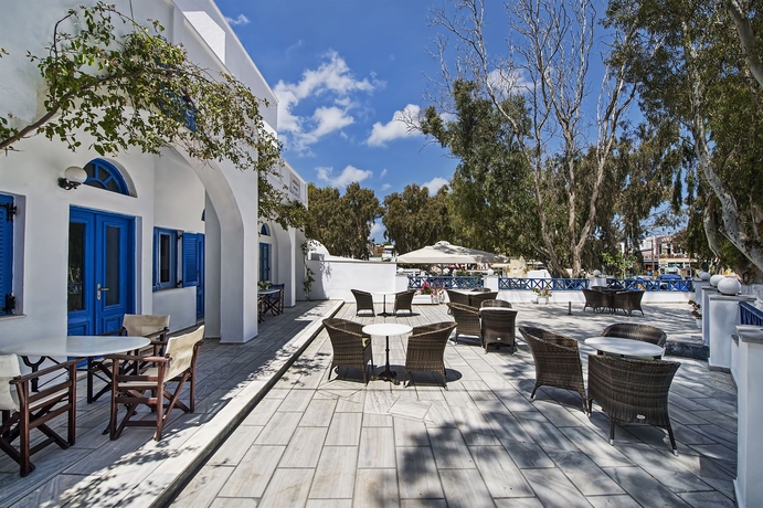 Imagen de los exteriores del Hotel Eucalyptus. Foto 13