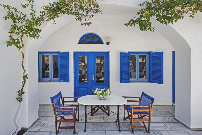 Imagen de los exteriores del Hotel Eucalyptus. Foto 15