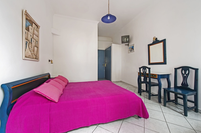 Imagen de la habitación del Hotel Eucalyptus. Foto 4