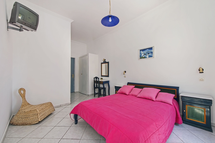 Imagen de la habitación del Hotel Eucalyptus. Foto 5