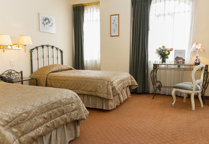 Imagen de la habitación del Hotel Eugenia. Foto 7