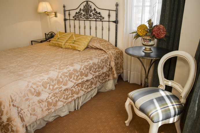 Imagen de la habitación del Hotel Eugenia. Foto 12