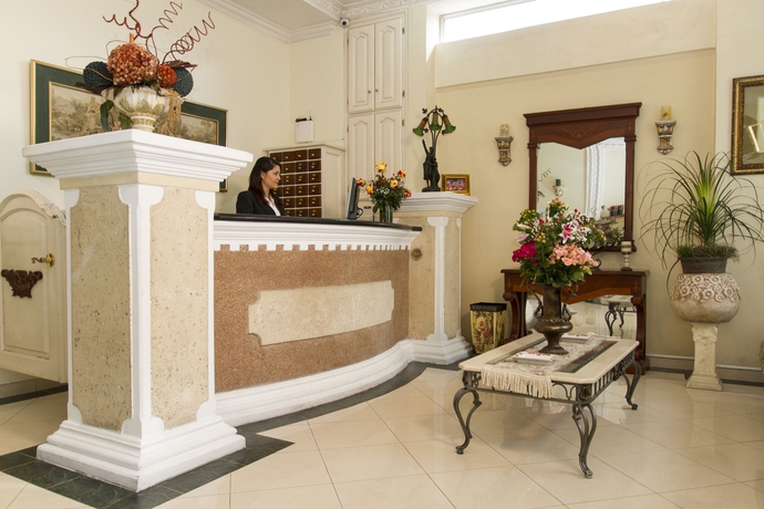 Imagen de los interiores del Hotel Eugenia. Foto 17