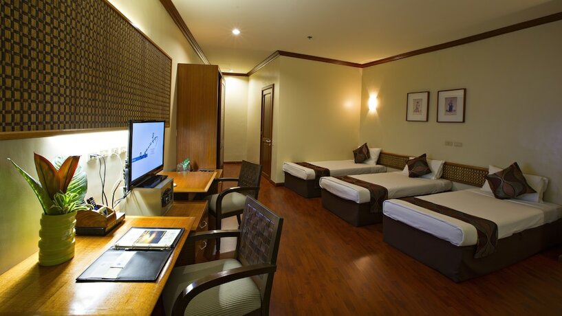 Imagen de la habitación del Hotel Eugenio Lopez Center. Foto 8