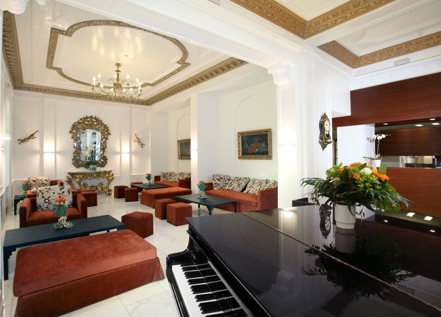 Imagen de los interiores del Hotel Euler. Foto 15