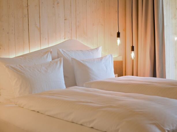 Imagen de la habitación del Hotel Euler Neusch&ouml;nau Naturhotel. Foto 13
