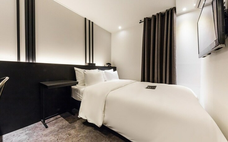 Imagen de la habitación del Hotel Eungam Chic. Foto 23