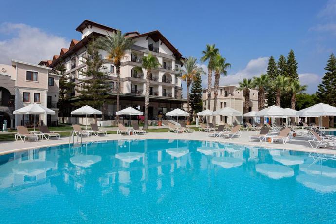 Imagen general del Hotel Euphoria Barbaross Beach Resort. Foto 2