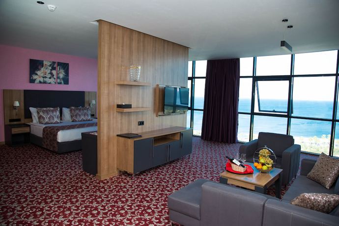 Imagen de la habitación del Hotel Euphoria Batumi. Foto 10